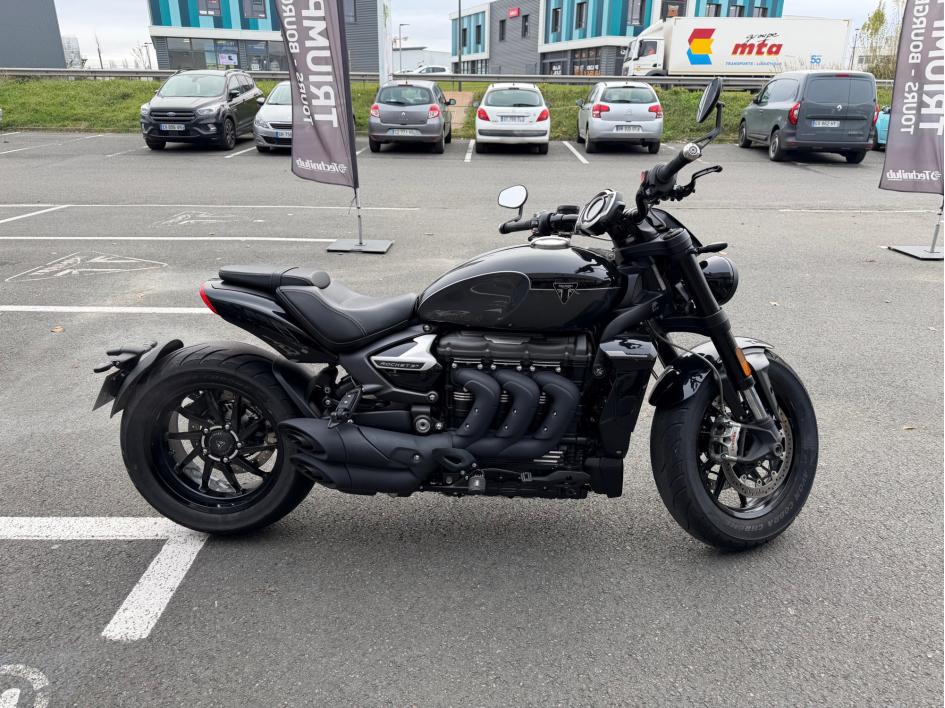 TRIUMPH ROCKET 3 R STORM