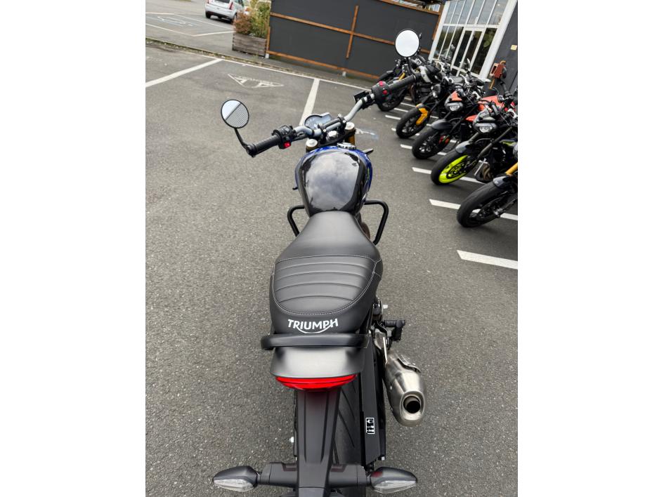 TRIUMPH SPEED 400