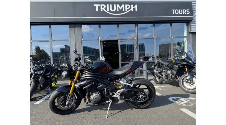 TRIUMPH SPEED TRIPLE 1200 RS